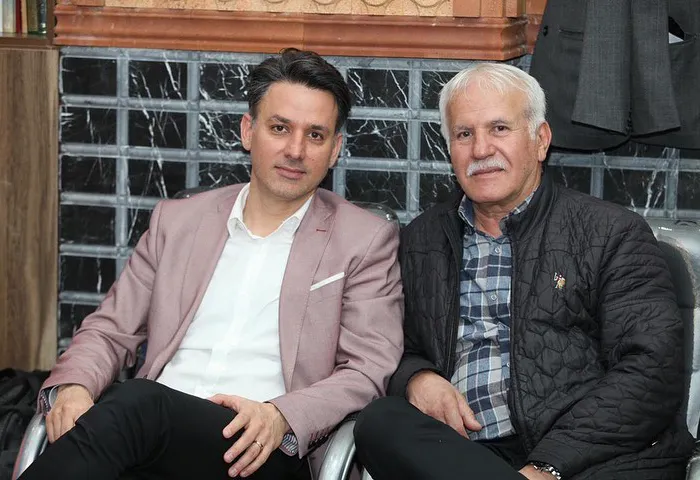 عکس مهدی توتونچی و پدرش