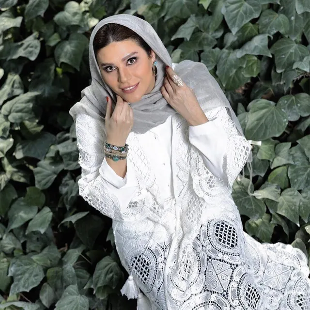 سحر دولتشاهی