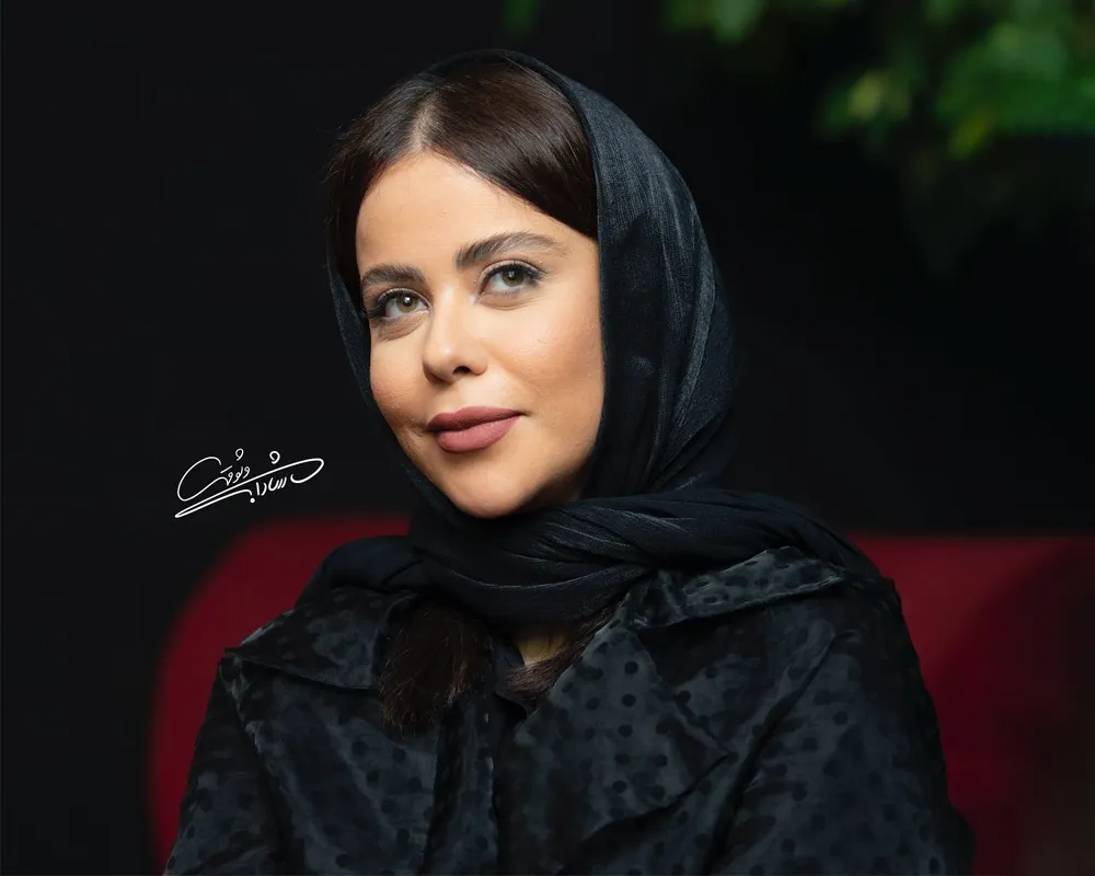 بیوگرافی الهام اخوان و همسرش از شهرت تا کافه داری