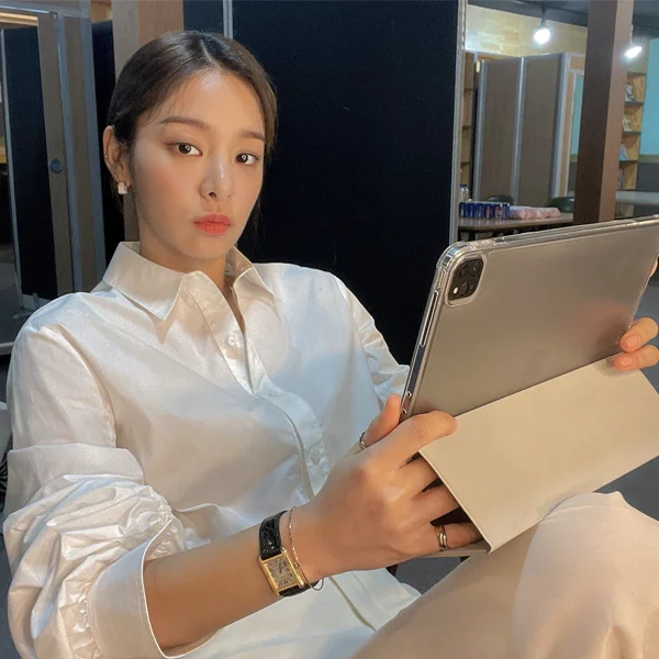 داستان زندگینامه شخصی سول این آه (Seol In-ah) بازیگر