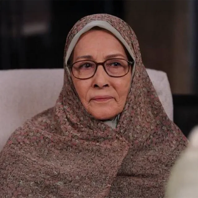 سرور نجات الهی (همسر ولید)