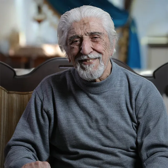 روح الله مفیدی