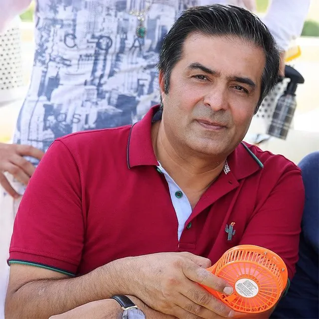 منصور سهراب پور