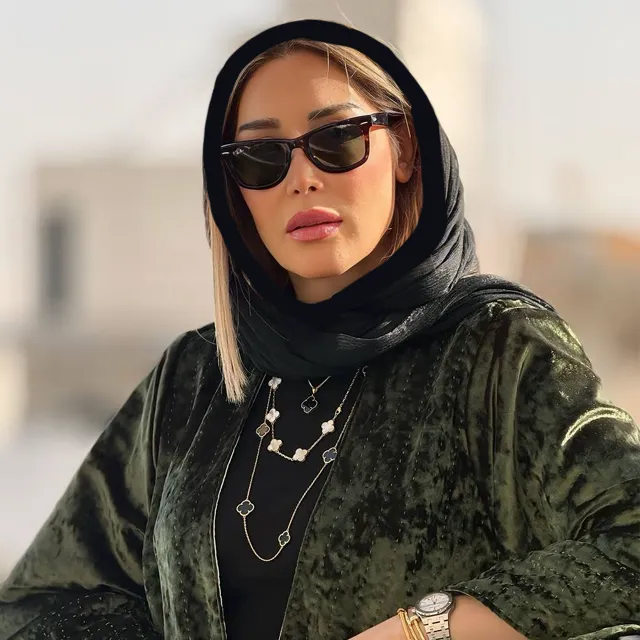 سارا منجزی (سارا)