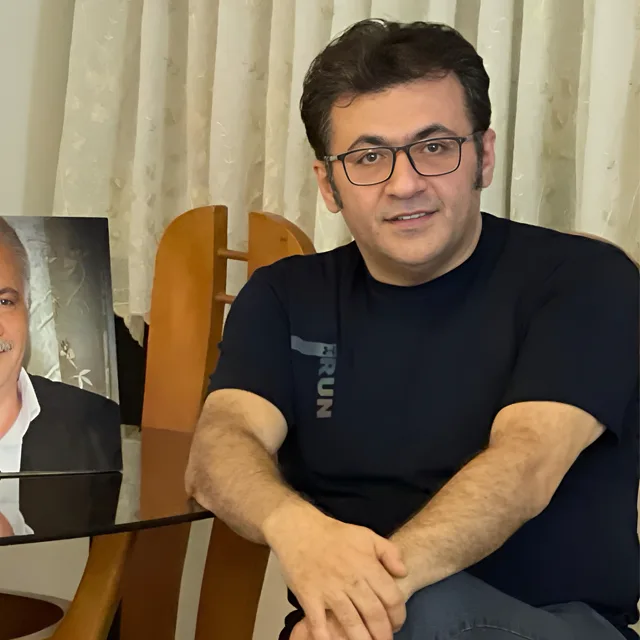 شهرام عبدلی (مهران) بازیگر سریال فاصله ها