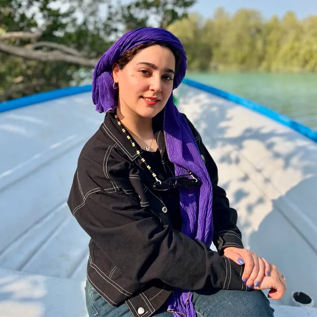 مهسا هاشمی