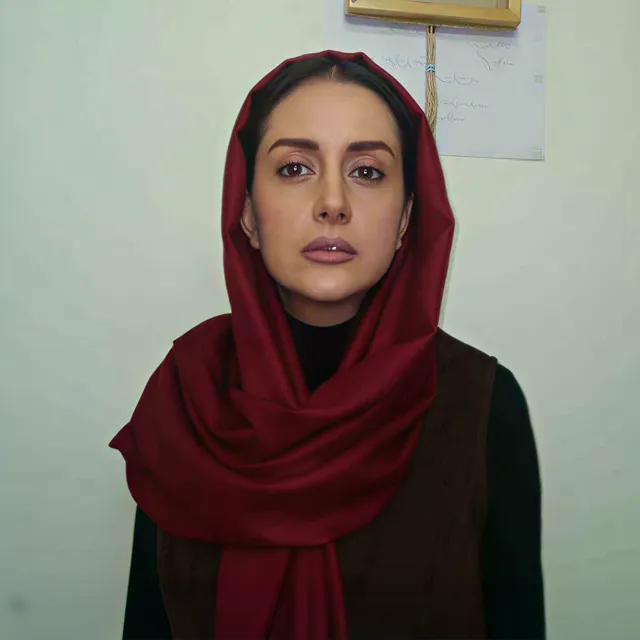 شبنم معززی (مینو)
