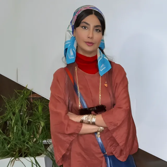 بیوگرافی آذین رئوف بازیگر با عکس جدید