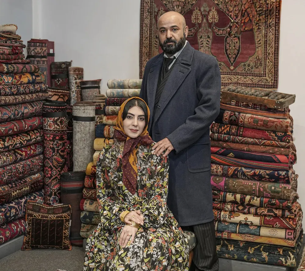 بیوگرافی سعید چنگیزیان (بازیگر) و همسرش دلسا کریم زاده