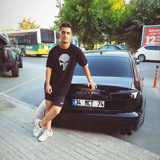 مجتبی فخریان