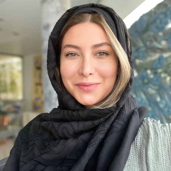 فریبا نادری