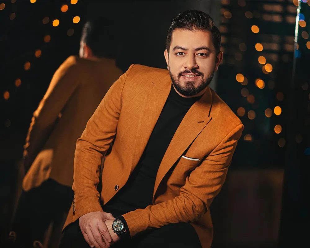 بیوگرافی حسین حقیقی (خواننده