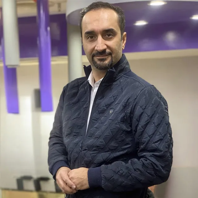 نیما کرمی مجری تلویزیون کیست