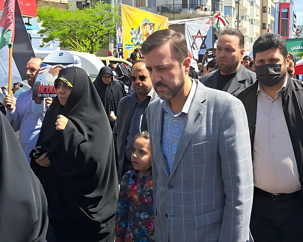 عکس کاظم غریب آبادی و همسرش