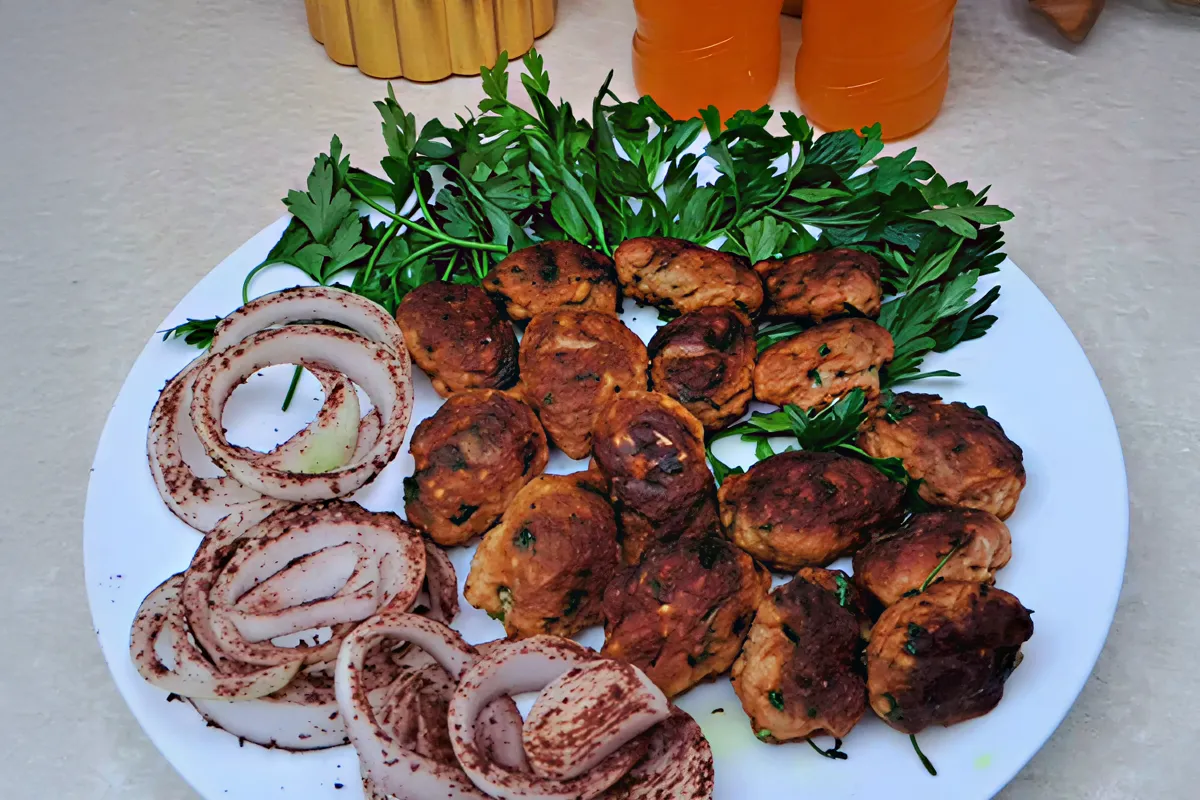 طرز تهیه کباب لقمه ای معروف و خوشمزه خانگی