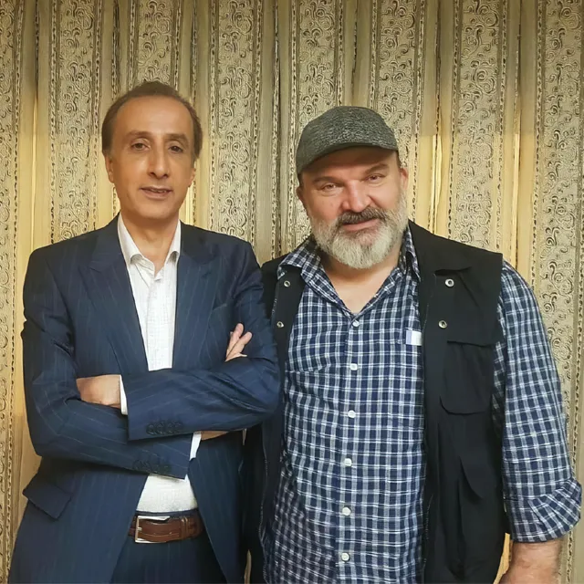 محمدرضا حیاتی کنار بازیگر مرد مشهور