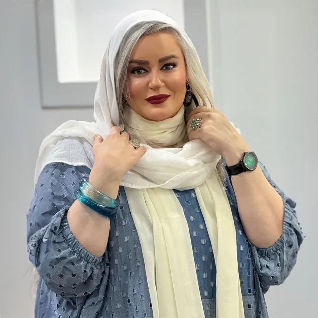 نعیمه نظام دوست کیست