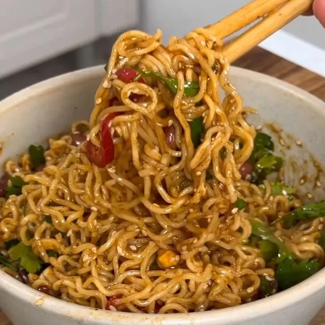 طرز تهیه نودل اصل کره
