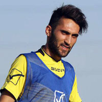 بیوگرافی پیام صادقیان