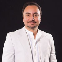 بیوگرافی پیام صالحی