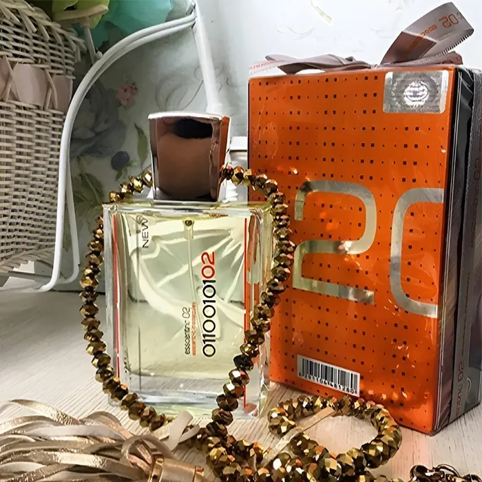 محبوب‌ترین عطرهای دنیا با رایحه‌های غیرطبیعی از برند مولکول