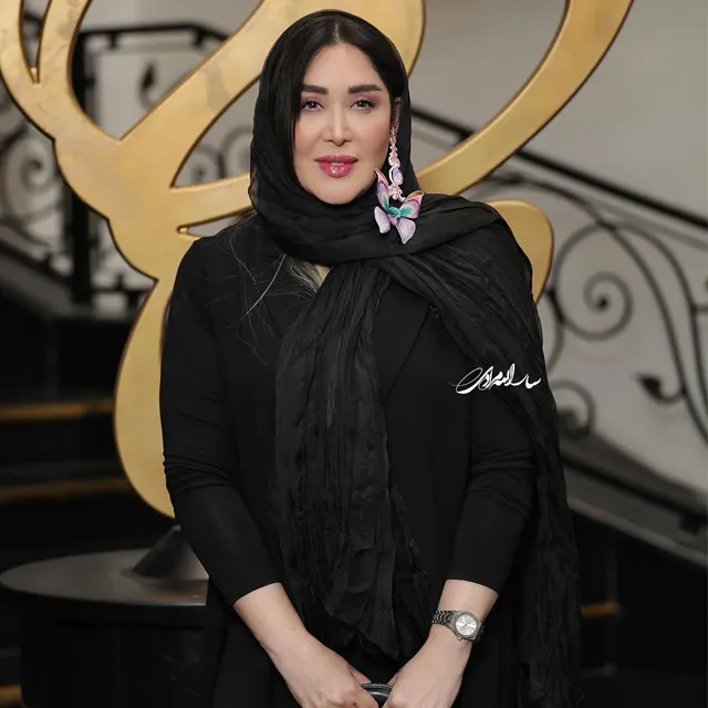 بیوگرافی سارا منجزی پور (بازیگر)