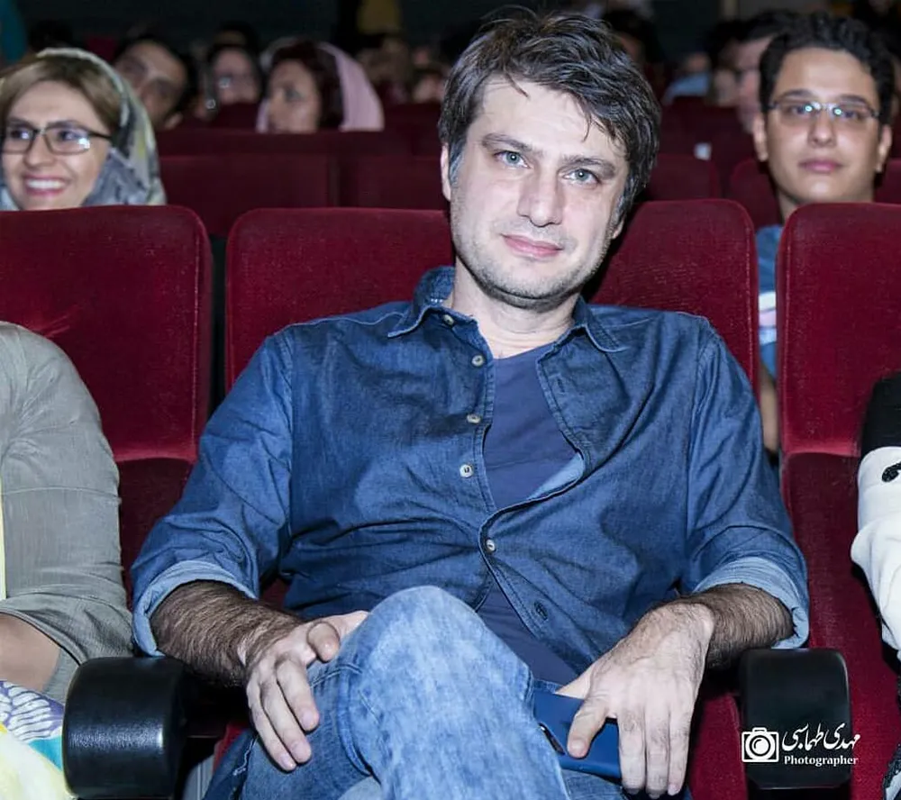 بیوگرافی شهرام حقیقت دوست