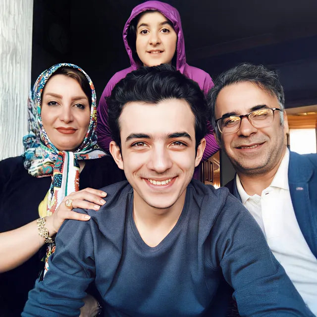 عکس خانوادگی علی شادمان