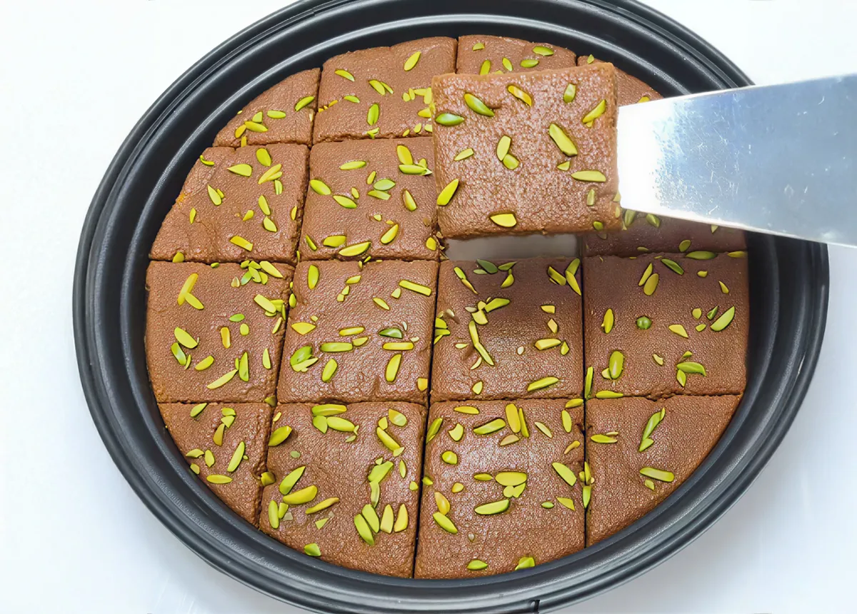 شیرینی کنجد و بادام (رژیمی و بدون قند) مناسب برای تمام سنین