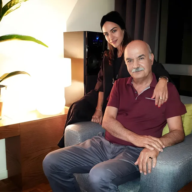 ایرج طهماسب و دخترش گلناز