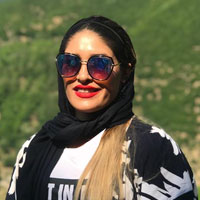 زهرا خواجوی دروازه بان